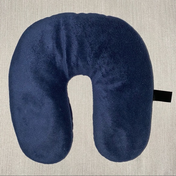 Micro Bead Neck Pillow - Picture 4 of 11